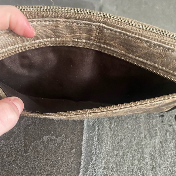 Coach Brown Vintage Signature Monogram Wristlet - Picture 10 of 12